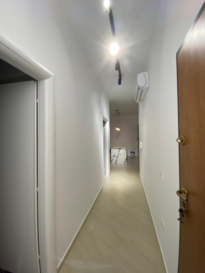 Enid Apartment วญอเรอ ภายนอก รูปภาพ