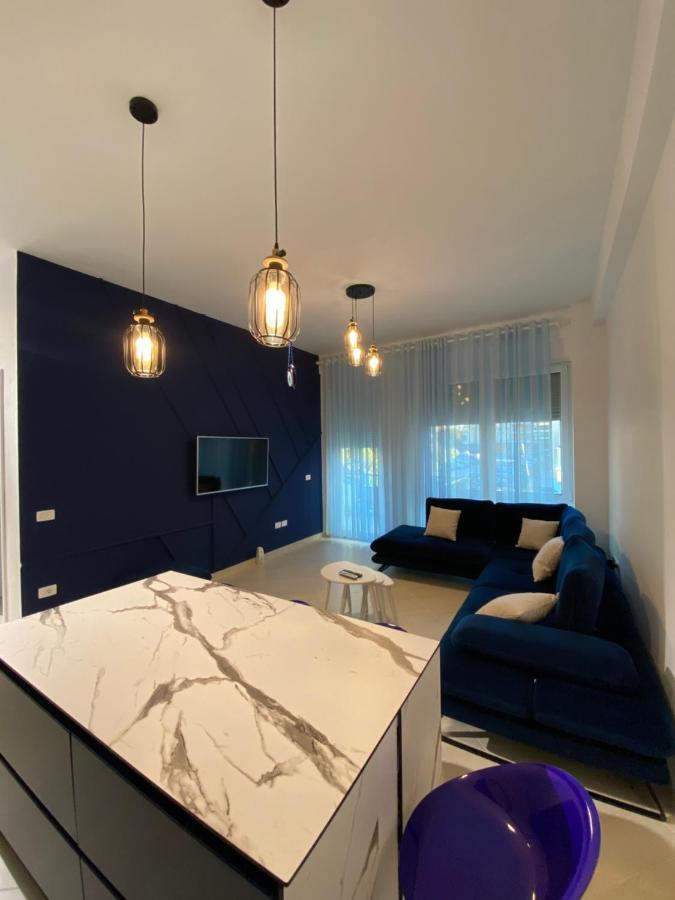 Enid Apartment วญอเรอ ภายนอก รูปภาพ