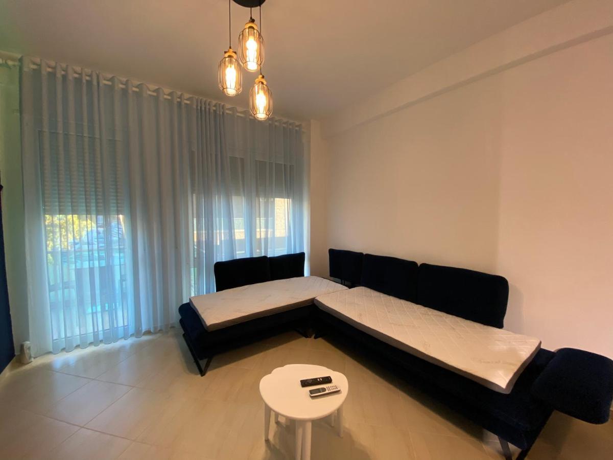Enid Apartment วญอเรอ ภายนอก รูปภาพ